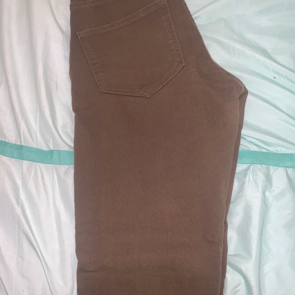 Zipper pocket jeans